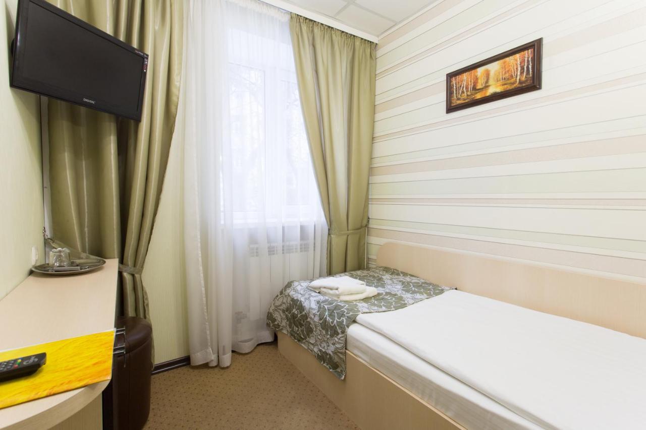 Hotel Voyage Харков Екстериор снимка