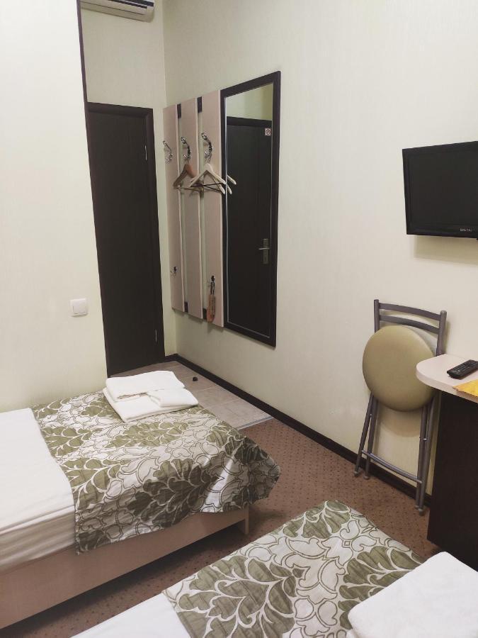 Hotel Voyage Харков Екстериор снимка