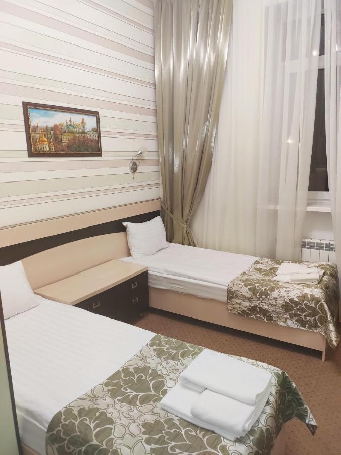 Hotel Voyage Харков Екстериор снимка