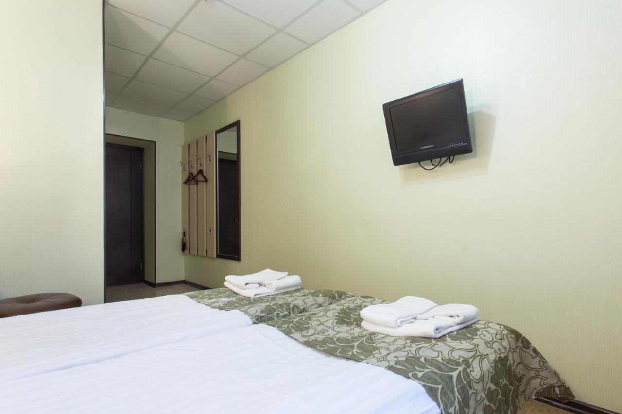 Hotel Voyage Харков Екстериор снимка