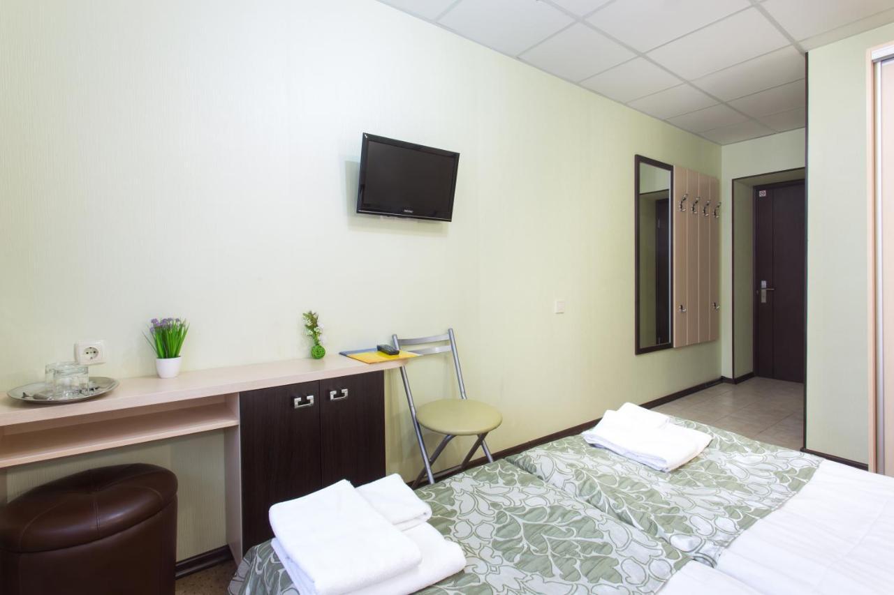 Hotel Voyage Харков Екстериор снимка