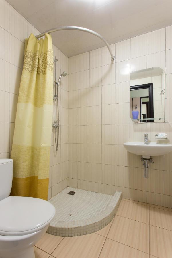 Hotel Voyage Харков Екстериор снимка