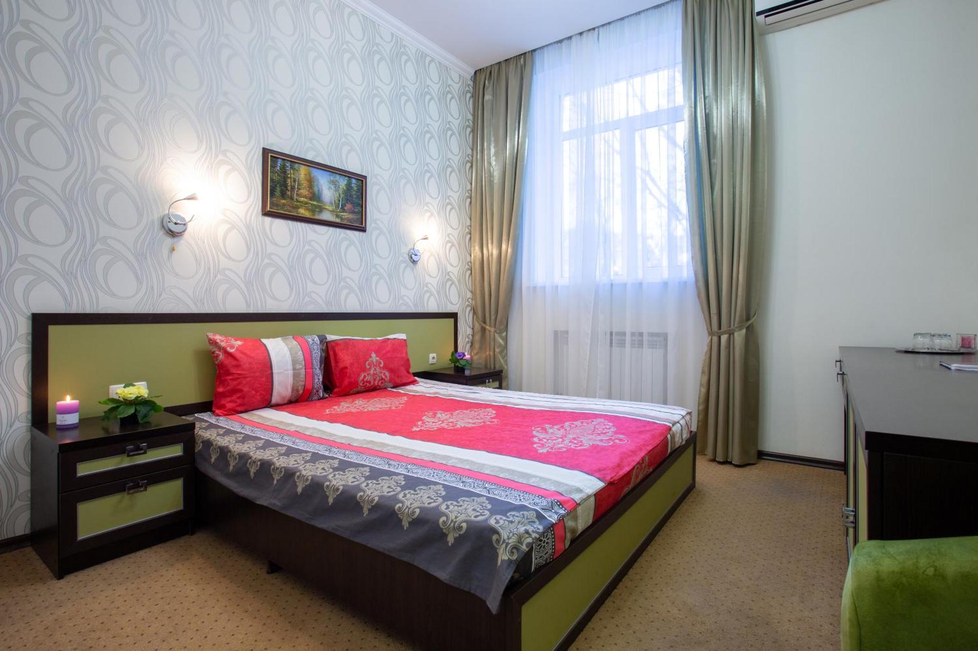 Hotel Voyage Харков Екстериор снимка