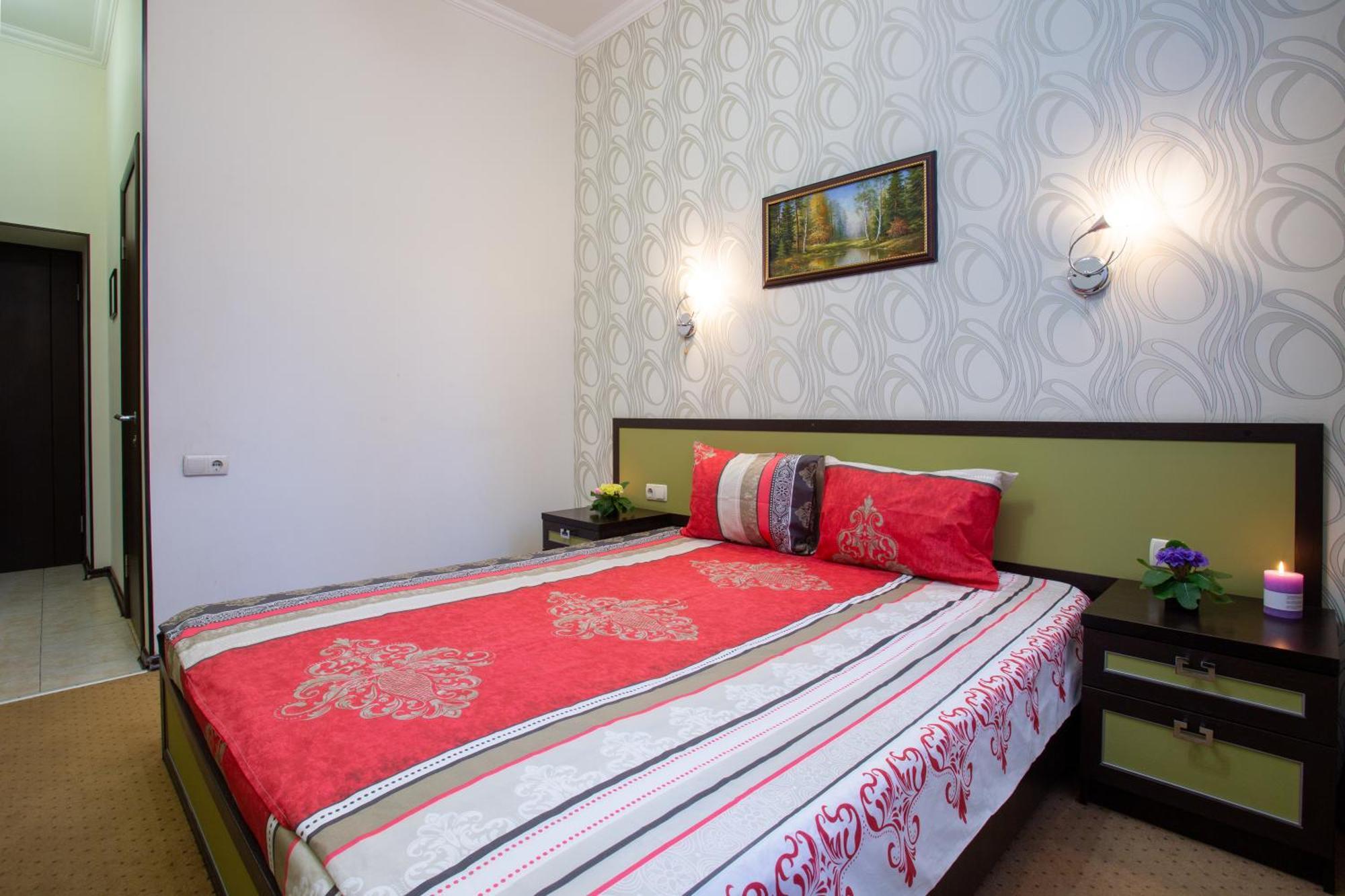 Hotel Voyage Харков Екстериор снимка